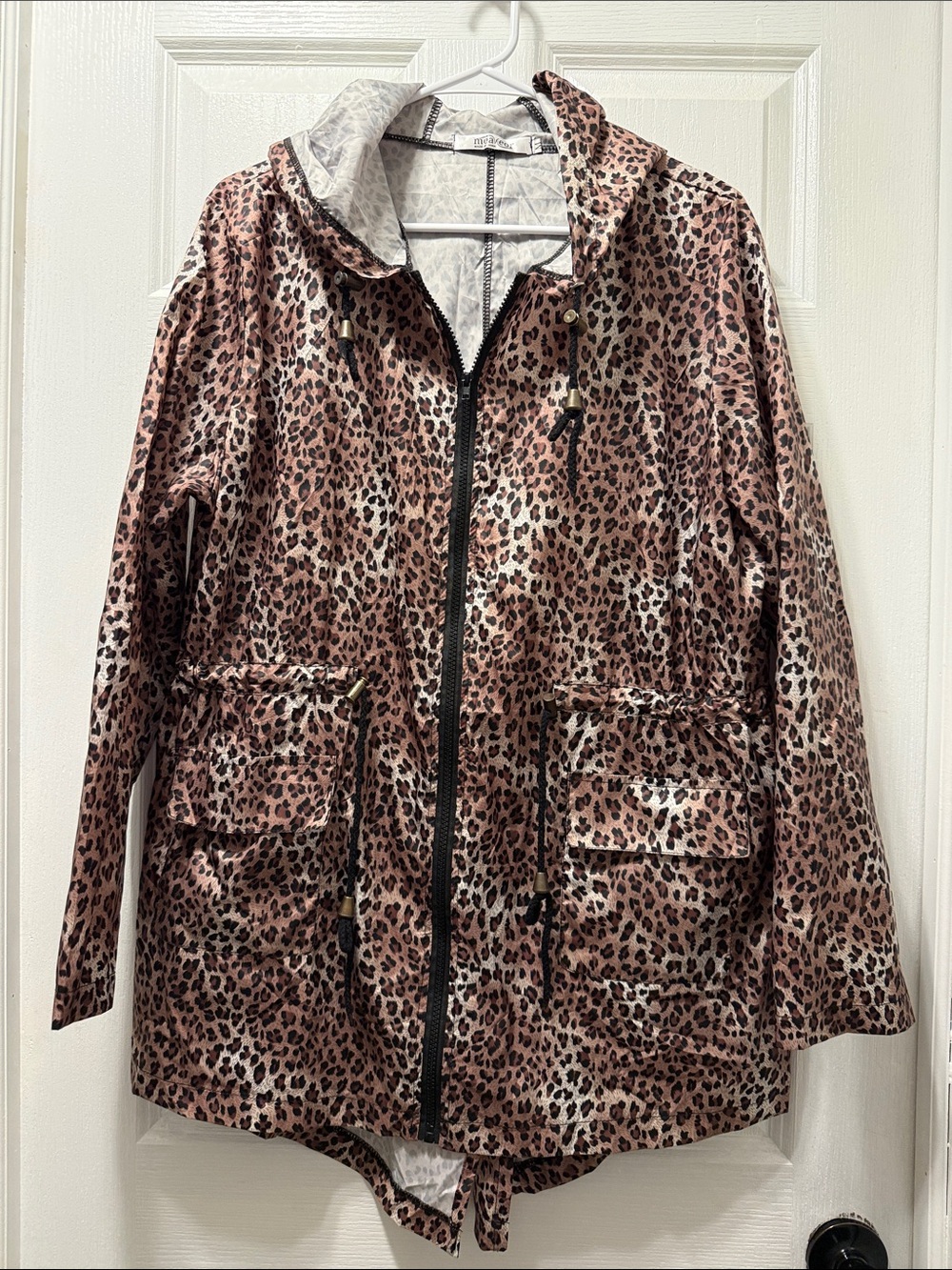 Women's Leopard Print Hooded Utility Jacket